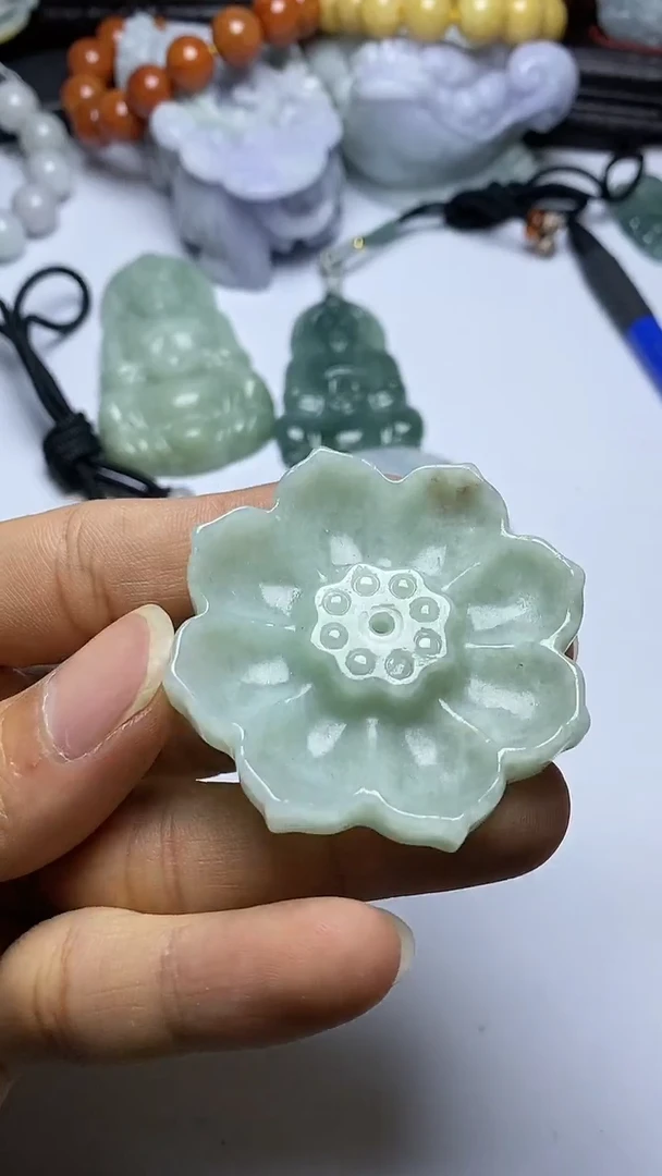 【闪购商品】翡翠颈饰未镶嵌翡翠