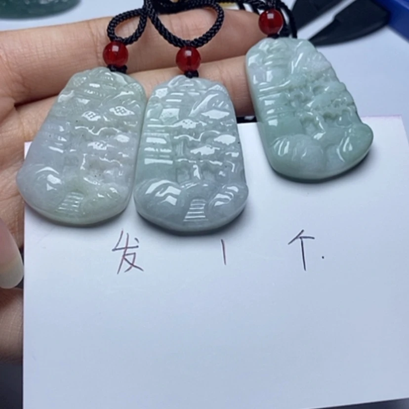 【闪购商品】翡翠颈饰未镶嵌