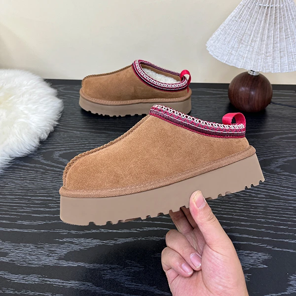 冬季新款羊皮毛一体民族风手工编织勾花时尚雪地靴女加绒加厚棉鞋