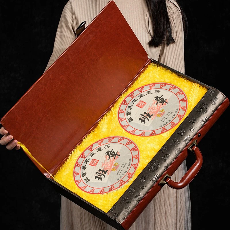 正宗云南普洱茶陈年古树熟茶礼盒装茶叶送礼送长辈走亲戚礼品茶