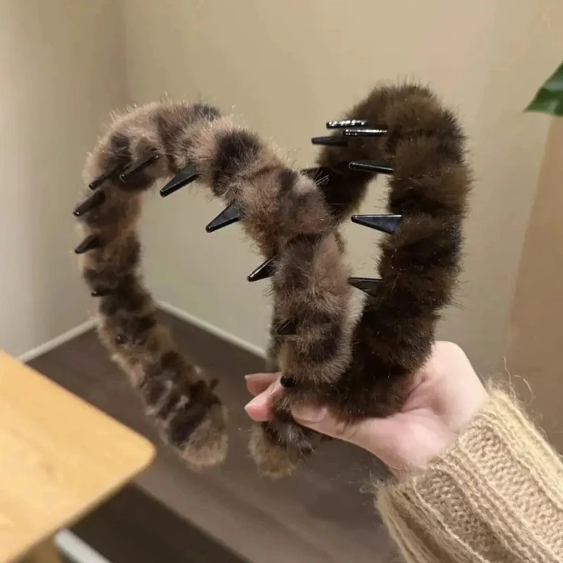 【新人专享】韩系复古豹纹带齿毛绒发箍女洗脸发卡头箍2024秋冬百搭