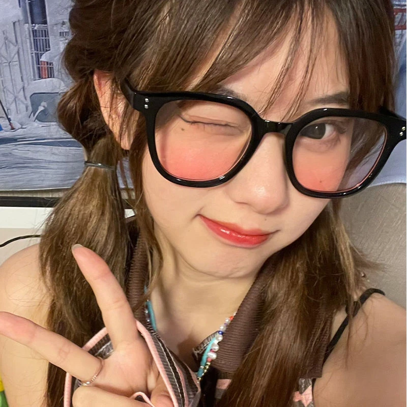 纯欲腮红眼镜女素颜神器小红书网红自带腮红眼镜大脸显小时尚百搭