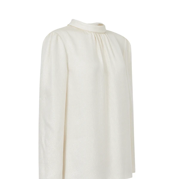 YI珍珠白浮光桑蚕丝小高领上衣YTP24184ACEC0B4