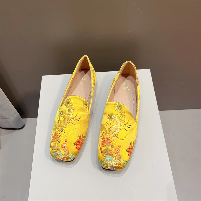 新中式夏季国风豆豆鞋子女百搭软底女士刺绣花方头平底单鞋女