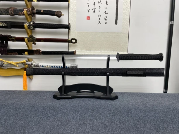 天赤汉剑黑色珍珠颗粒鱼皮毛铁草刚八面剑未开刃
