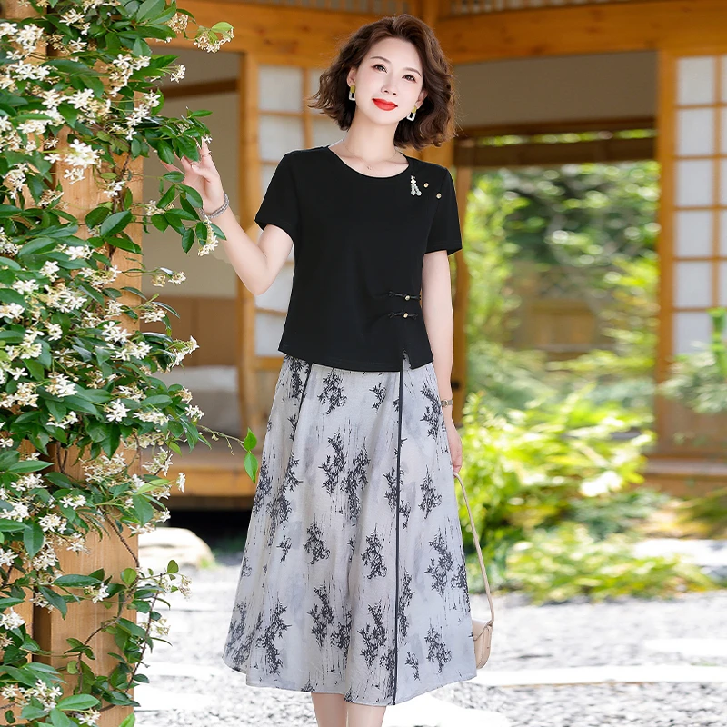 中年妈妈夏装洋气两件套长裙时尚洋气简约T恤衫中老年半身裙套装
