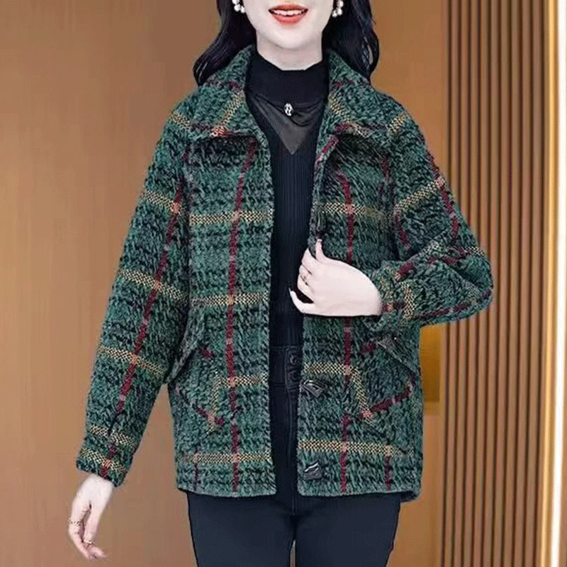 中年女秋冬装小香风毛呢格子外套2024新款妈妈高级感宽松短款上衣