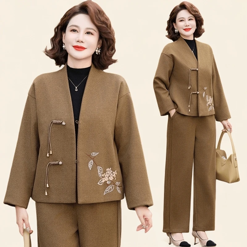新中式妈妈秋装套装洋气中老年女士春秋夹克40-50岁中老年女装