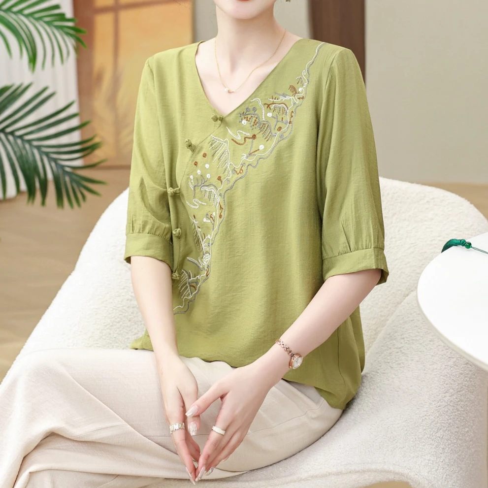 妈妈装中式国风盘扣绣花洋气夏季2024新款中老年女装时尚短袖T恤