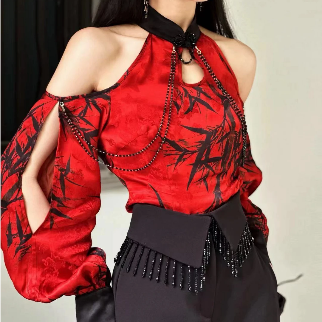 新款竹叶露肩上衣