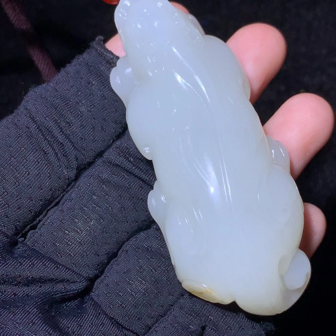 和田玉颈饰未镶嵌t****水