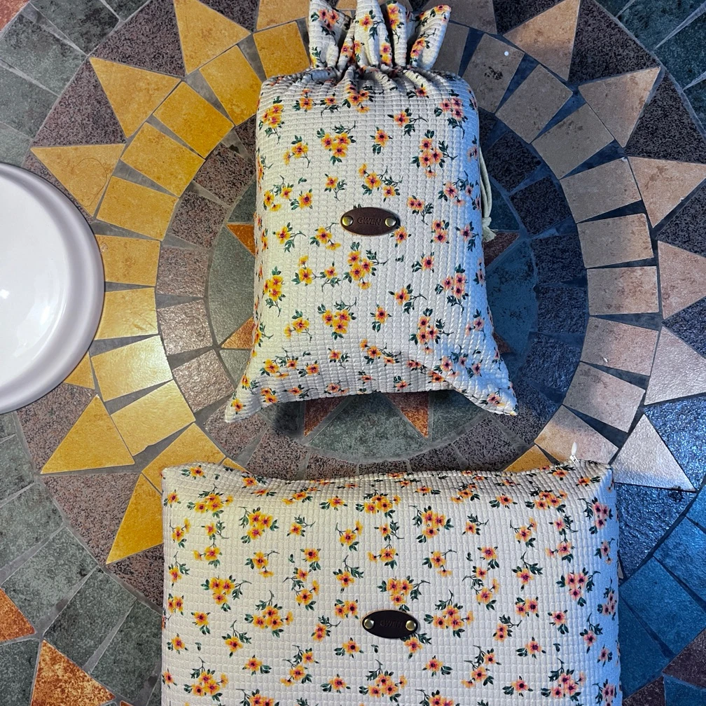 随行套装【对折随行包 + 3折收纳袋】