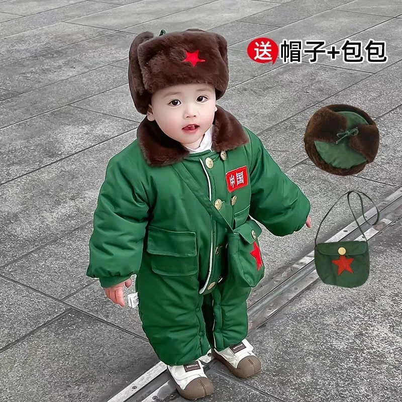 网红婴儿连体衣冬装男女宝宝军绿大衣棉服加绒加厚外出服冬季抱衣