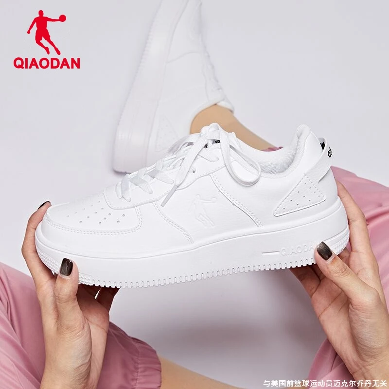 乔丹运动鞋女鞋2025夏秋新款正品百搭小白鞋子轻便女士潮流板鞋女
