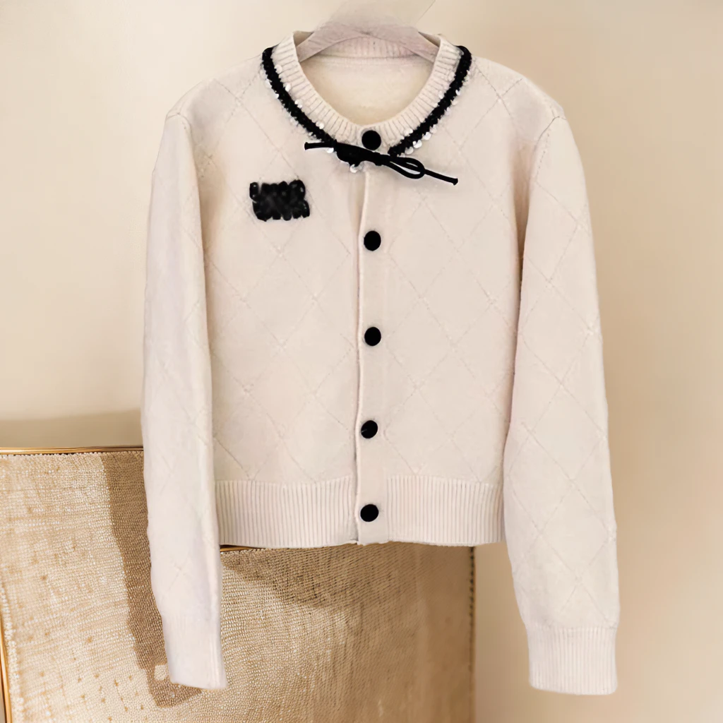 现货-蝴蝶结长袖针织女2025冬季小香风新年红毛衣新款设计感A3-32