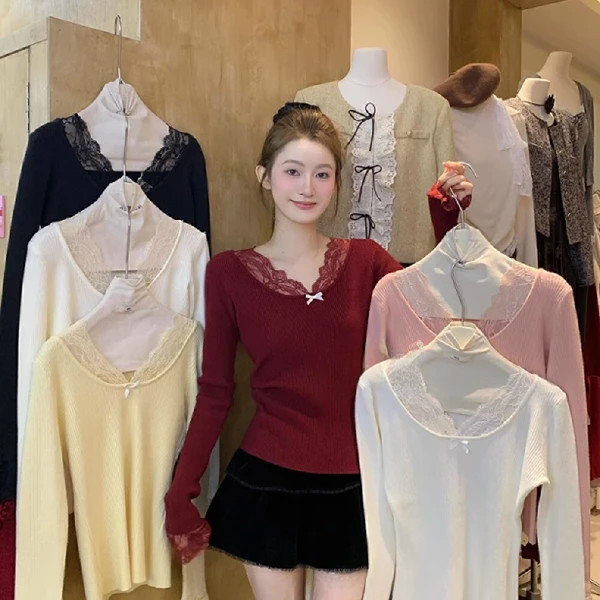 蕾丝拼接V领长袖针织打底衫女2025年时尚新款设计感修身上衣F6-48