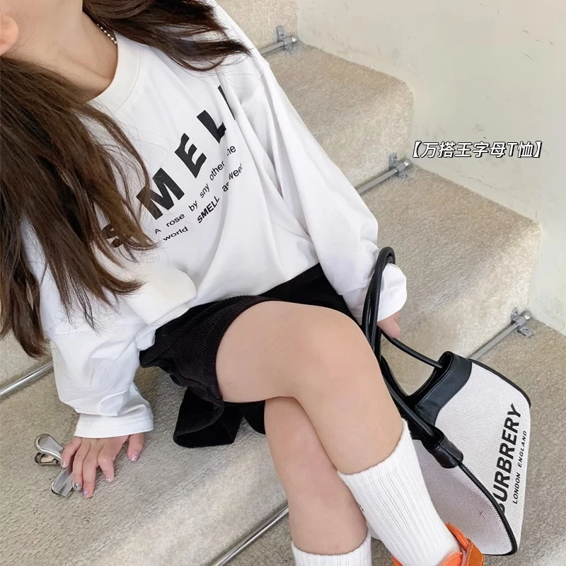 女童字母长袖T恤2023春秋新款圆领白色上衣中大童时尚纯棉打底衫