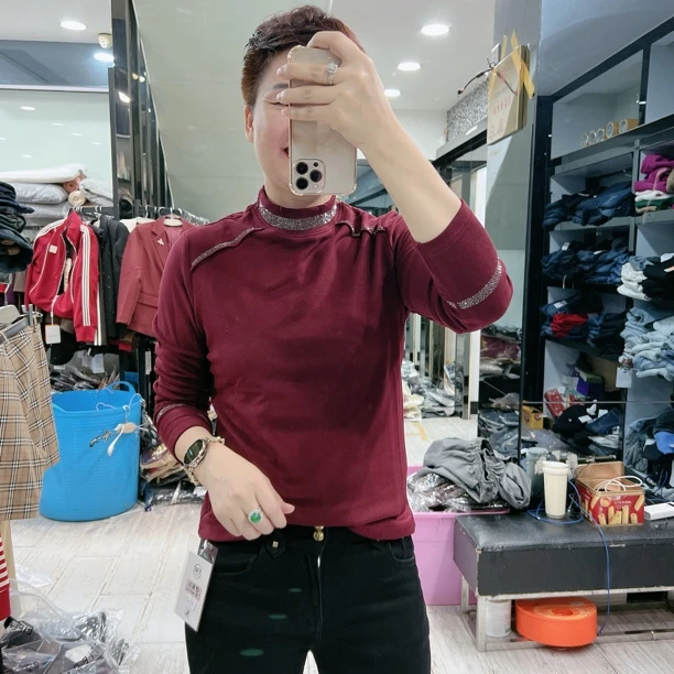 秋冬德绒烫钻4色半高领上衣9833品