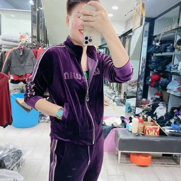 韩国高级丝绒3色拉链套装8805外套有口袋