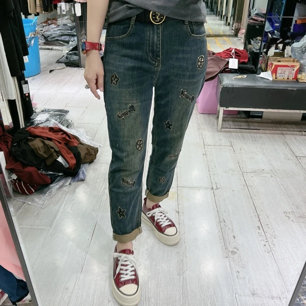 韩版秋冬刺绣老爹金珠片弹力9分牛仔裤66516品