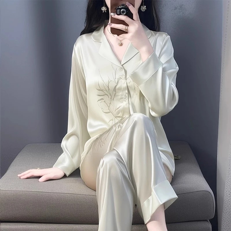 tpvl水光绸睡衣女春秋长袖薄款冰丝家居服套装新款2025浅绿女士