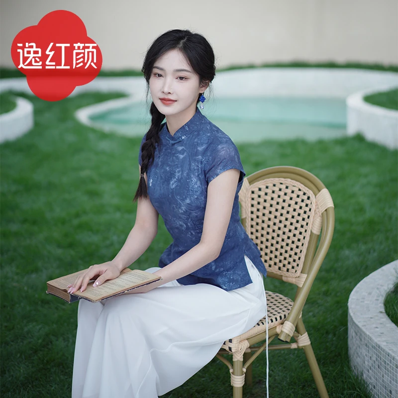 逸红颜素素2025夏新款天然植物草色扎染苎麻刺绣旗袍上衣女