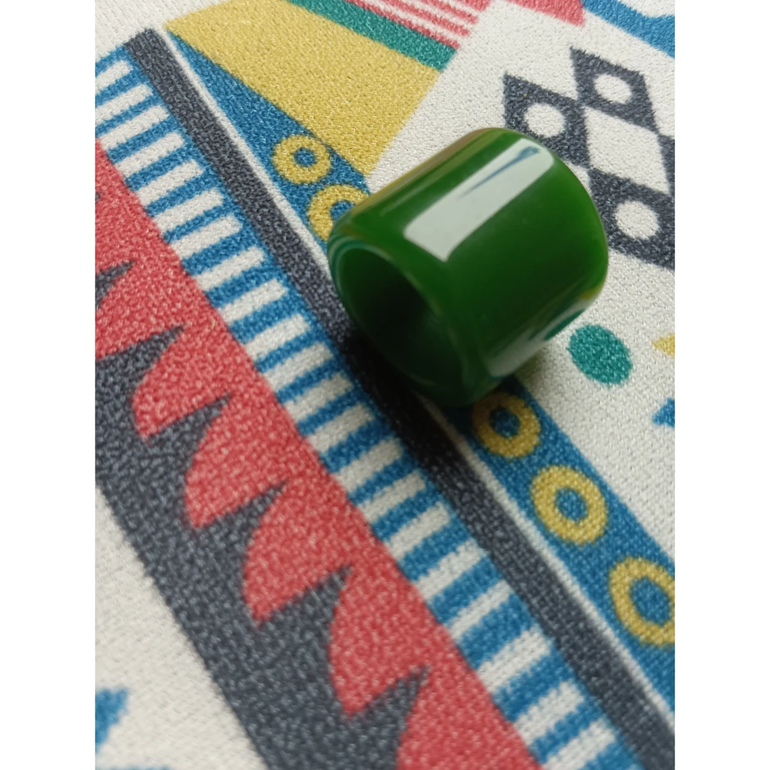 【闪购商品】菠菜绿色扳指P1986 C