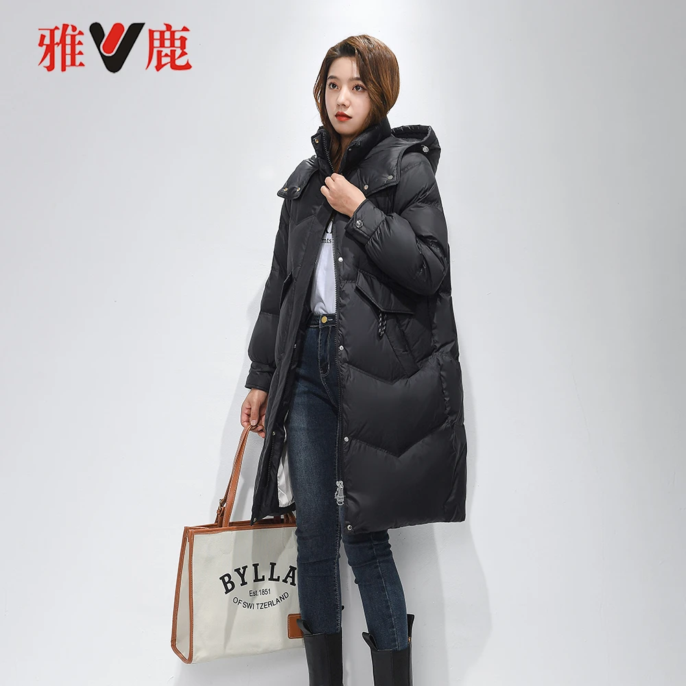 V/雅鹿【编织绳】连帽长款羽绒服女2023新款90白鸭绒宽松冬季保暖