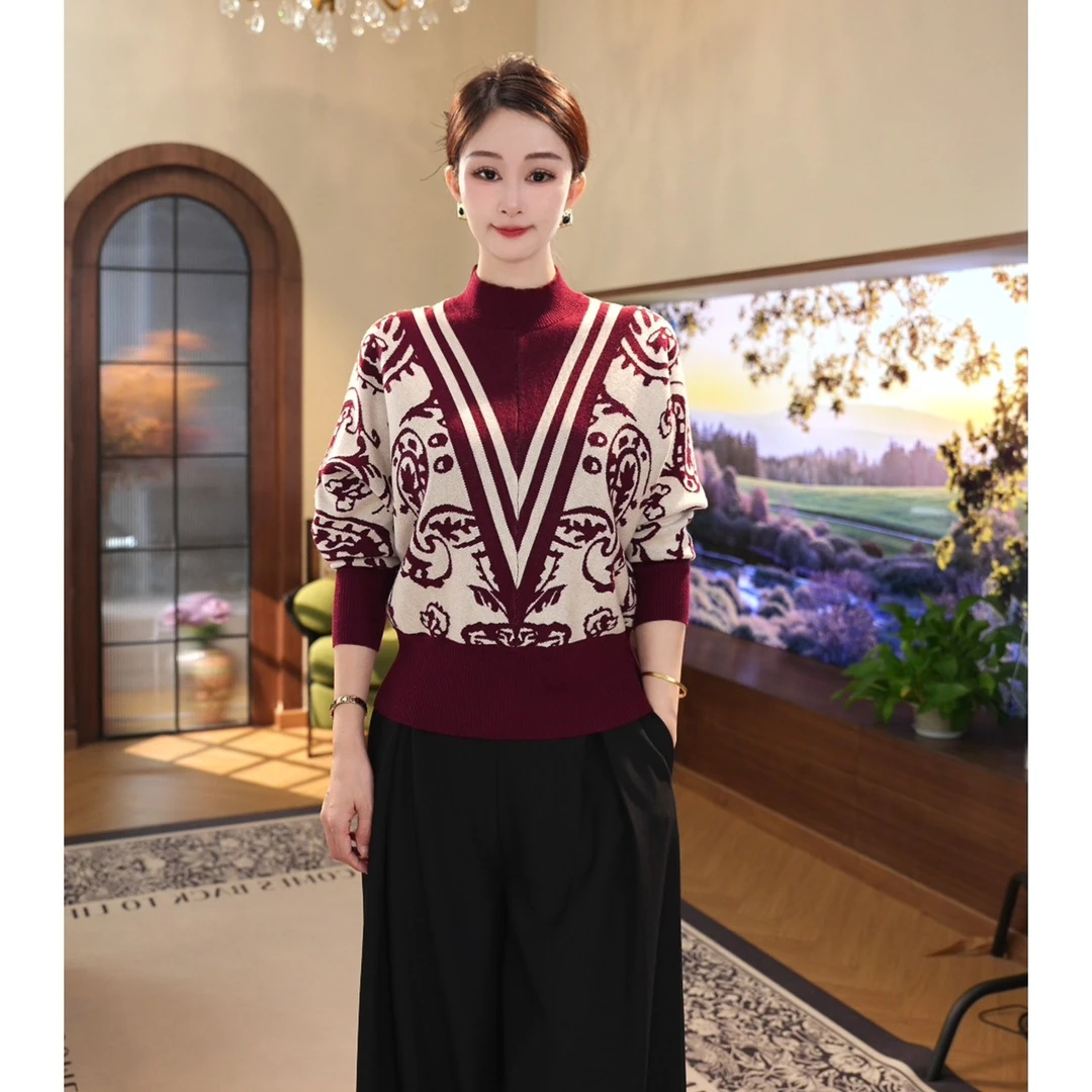 现货2025秋季新款【LT24-Q700】含绵羊毛套头酒红拼色针织衫上衣女