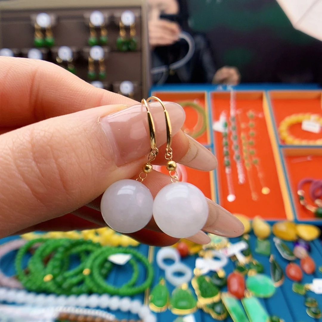 和田玉耳饰18K金镶嵌