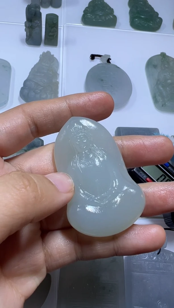 【闪购商品】定制翡翠未镶嵌素衣