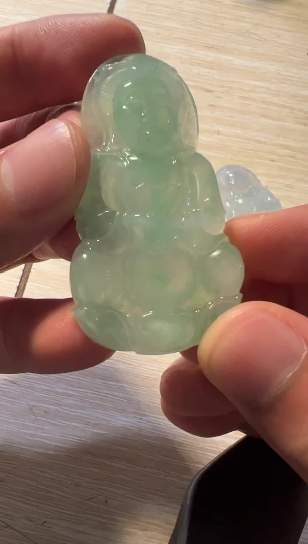【闪购商品】定制翡翠未镶嵌观音