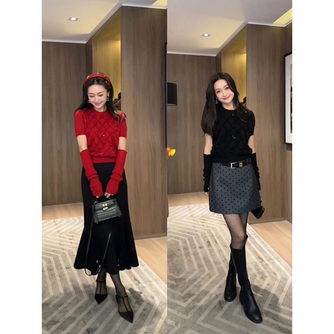 W·HAHA【现货】【圣诞梦露】手工订珠菱格袖套绵羊毛针织衫51613