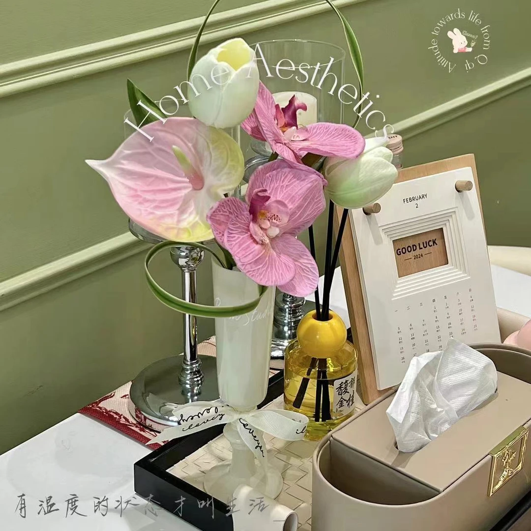 轻奢法式手感保湿玫瑰仿真花假花客厅桌面餐桌花装饰高档花瓶摆件