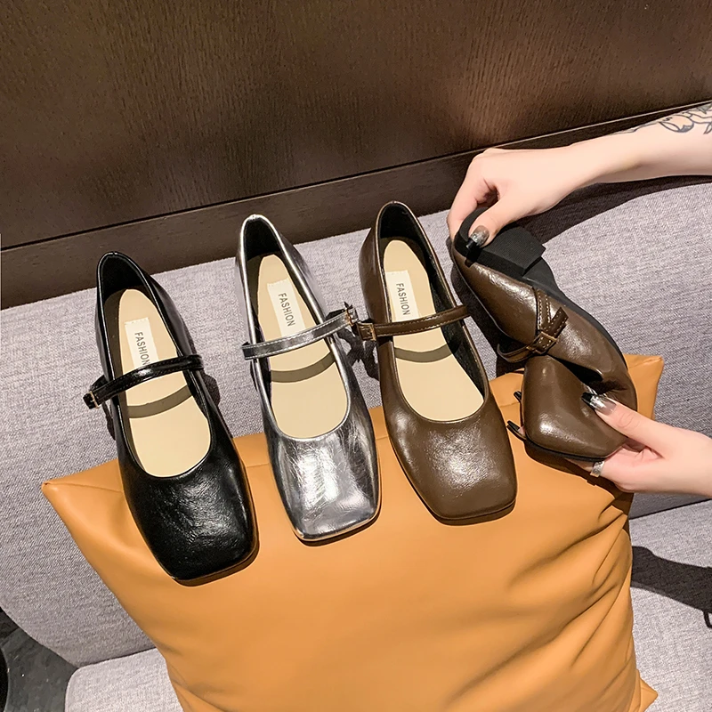 法式玛丽珍鞋黑色浅口一字带平底鞋子女2024年春秋新款低跟单鞋女