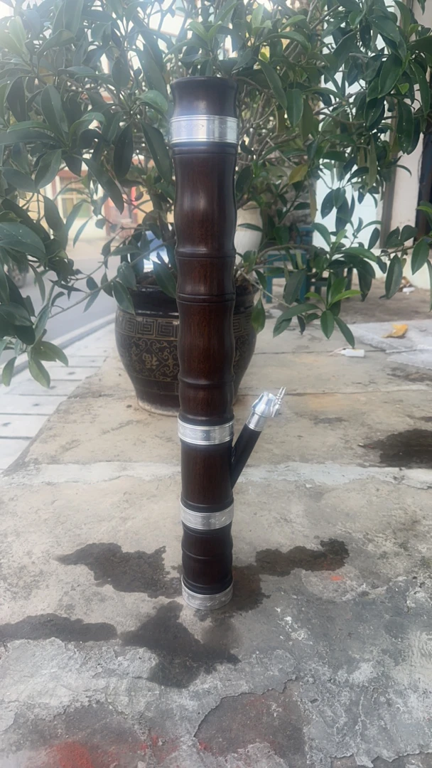 中号鸡翅木烟筒花瓶款 高：67.8公分 内口：5.6公分 外口：7.3公分