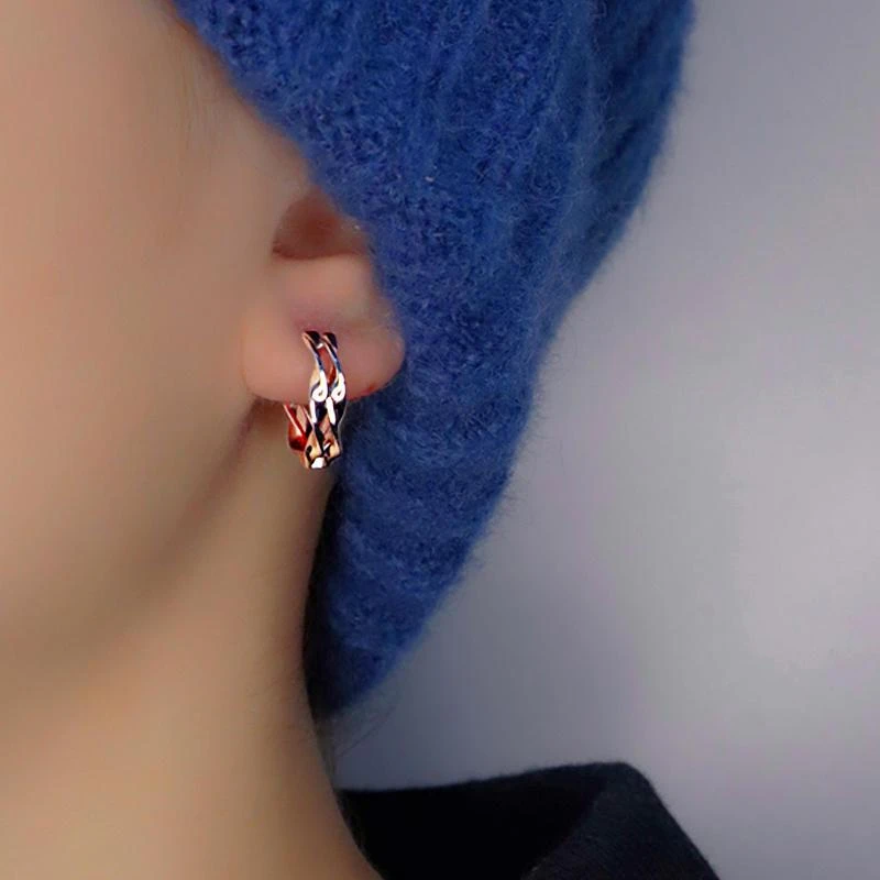 莫比乌斯耳钉男帅气新款潮耳环男气质高级大气轻奢小巧精致男士