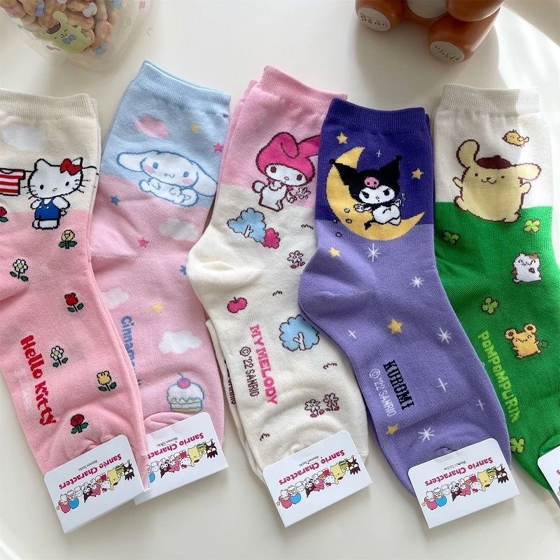韩国东大门秋冬新款女袜卡通可爱Kitty玉桂狗拼色中筒少女袜防汗