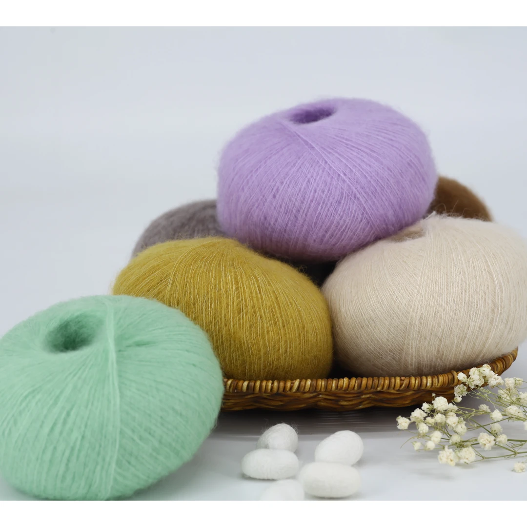 弦线物语  繁花·花楹 40%防缩羊毛33%锦纶17%兰精天丝10%婴驼50克