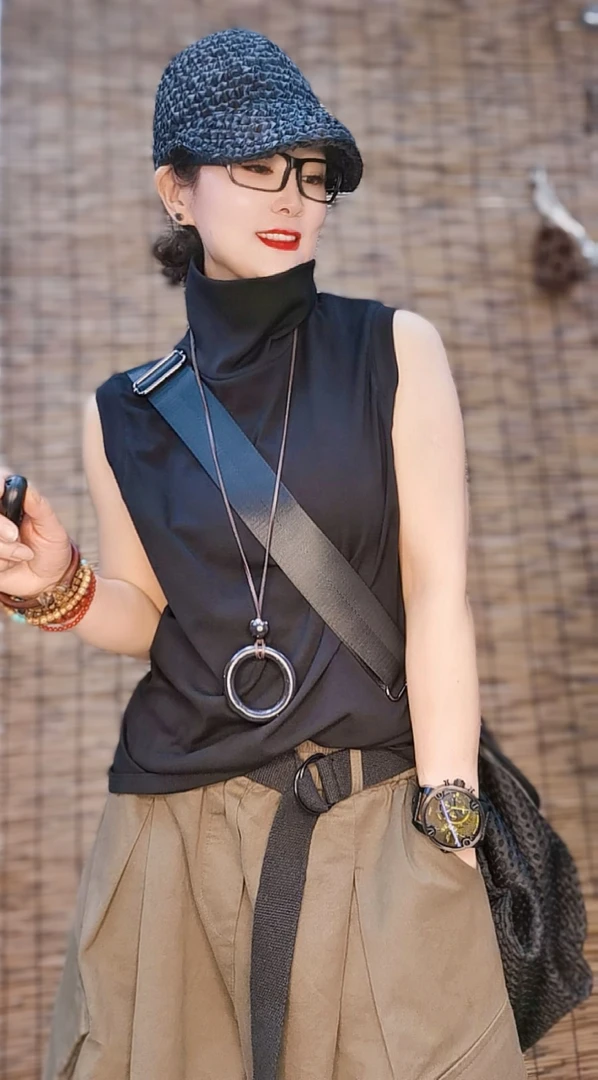 简约时尚百搭高领无袖背心