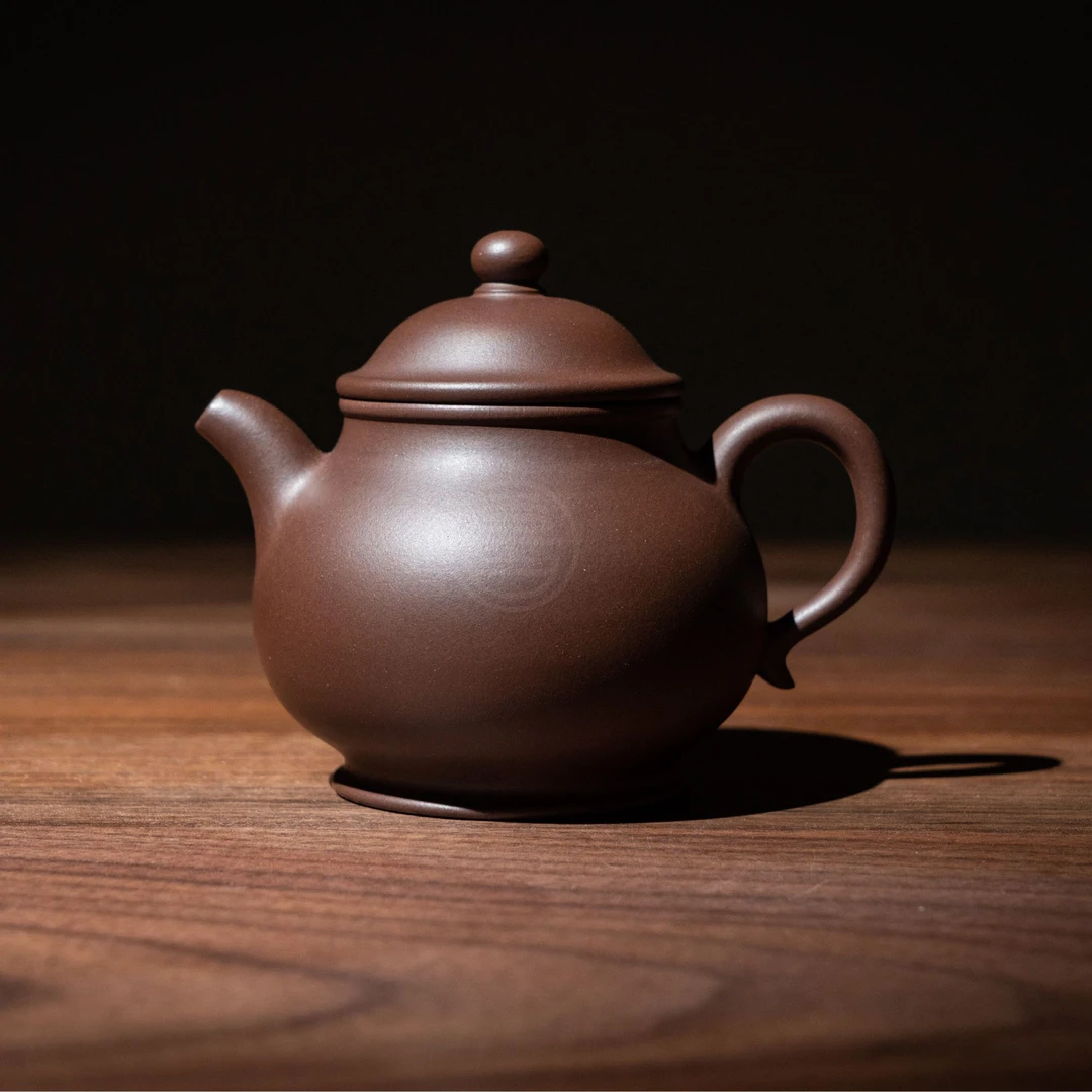 【亘古】《潘壶》精工半手 一厂老紫泥 约130cc 手工紫砂壶