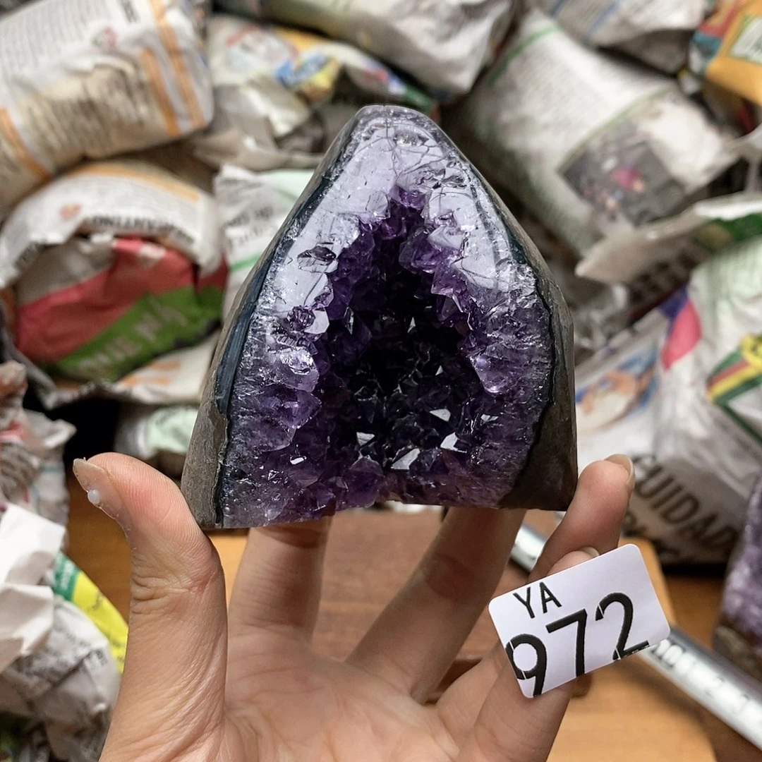 水晶大型摆件（非配饰）未镶嵌