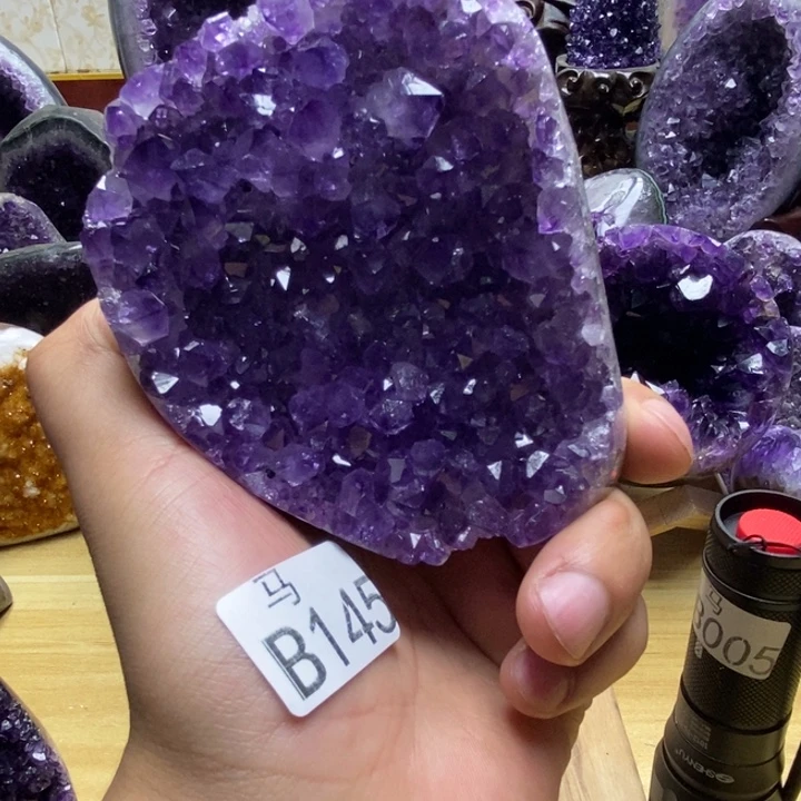 水晶大型摆件（非配饰）未镶嵌