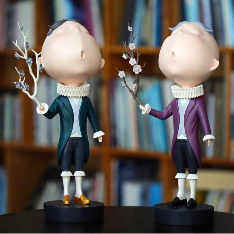 蹬红走绿｜吴琼 80后艺术家 儿童卡通画像限量衍生品 雕塑摆件作品