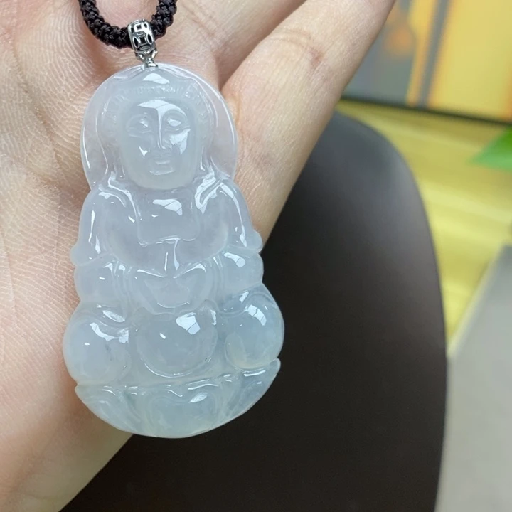 翡翠颈饰18K金镶嵌吊坠观音