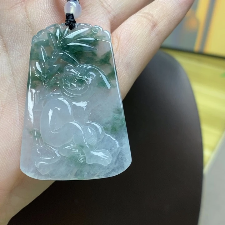 翡翠颈饰未镶嵌吊坠20