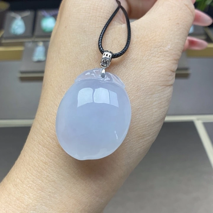 翡翠颈饰18K金镶嵌吊坠