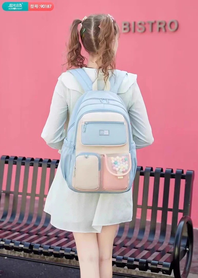 阳光8点书包三到九年级小学生中学生女孩中学生大容量防水双肩包