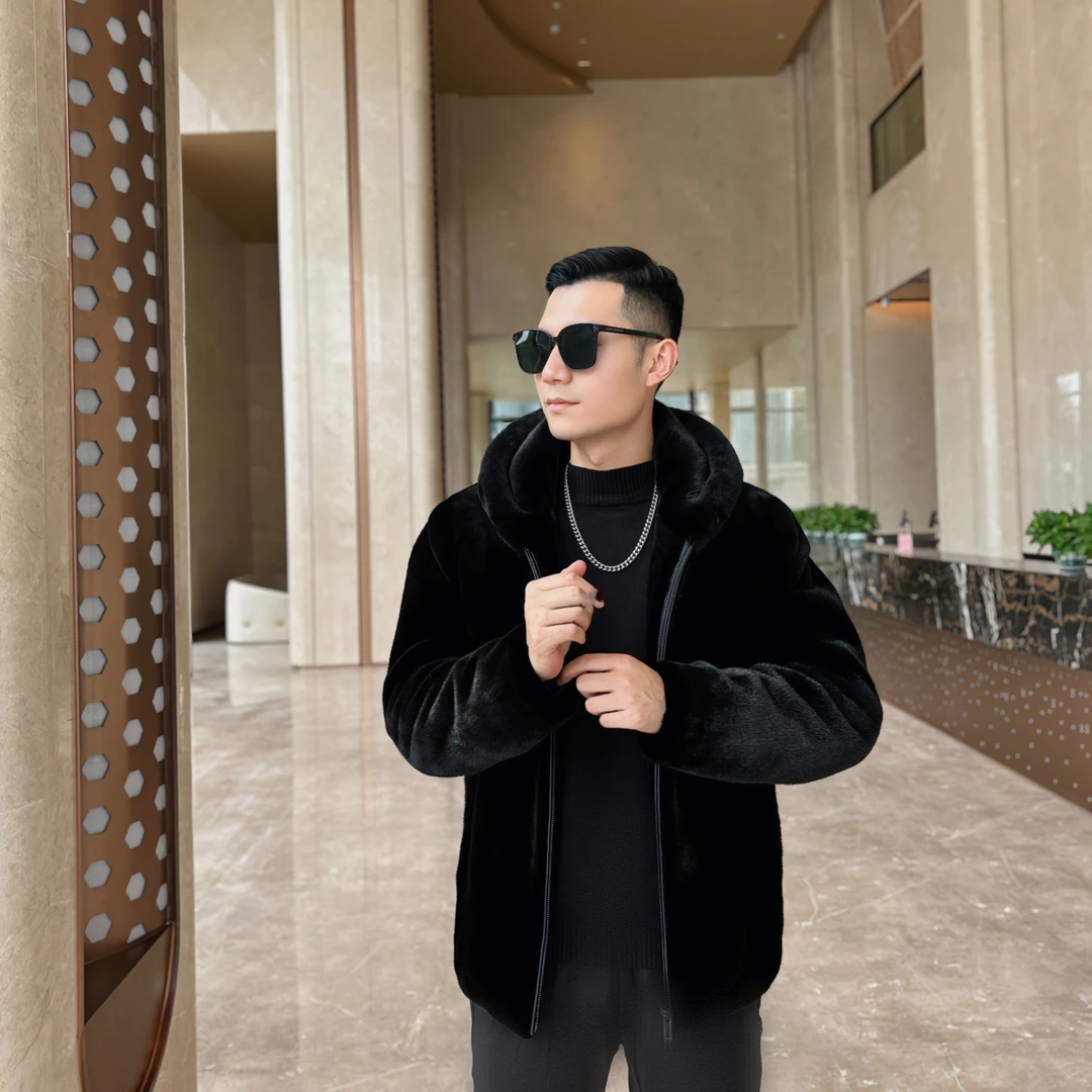 【煜衡】A001宝嘉美夹克帽款男士经典时尚水貂貂皮保暖外套