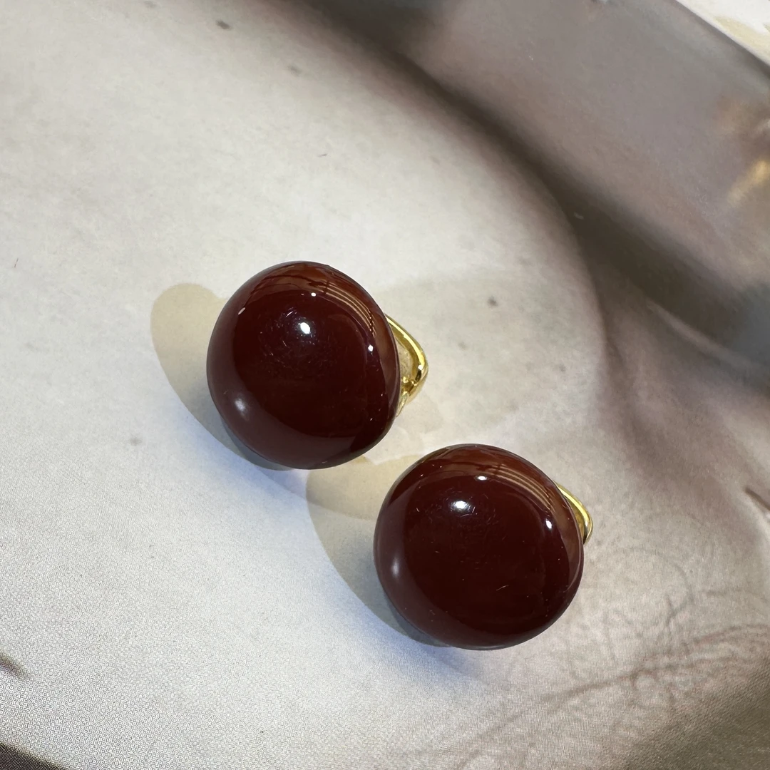 铜合金耳饰 铜合金耳饰 新款网红爆款气质百搭时尚简约红色耳钉